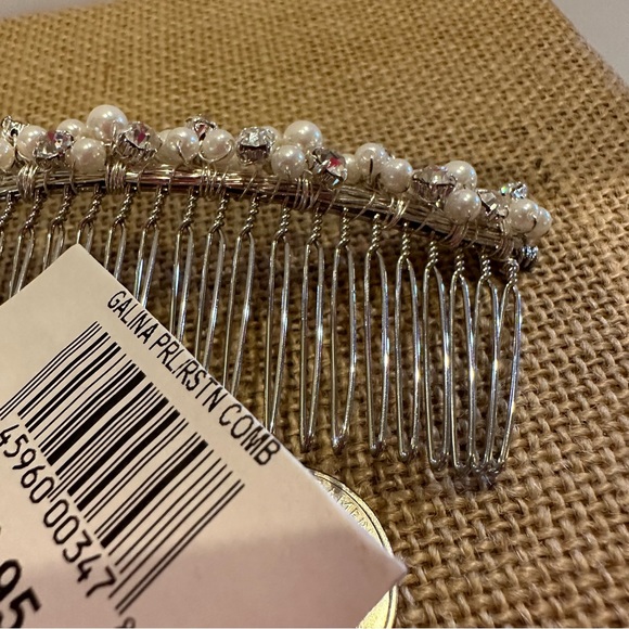 New with Tag Bridal Hair Comb, silver with faux pearls and clear rhinestones - Picture 6 of 11